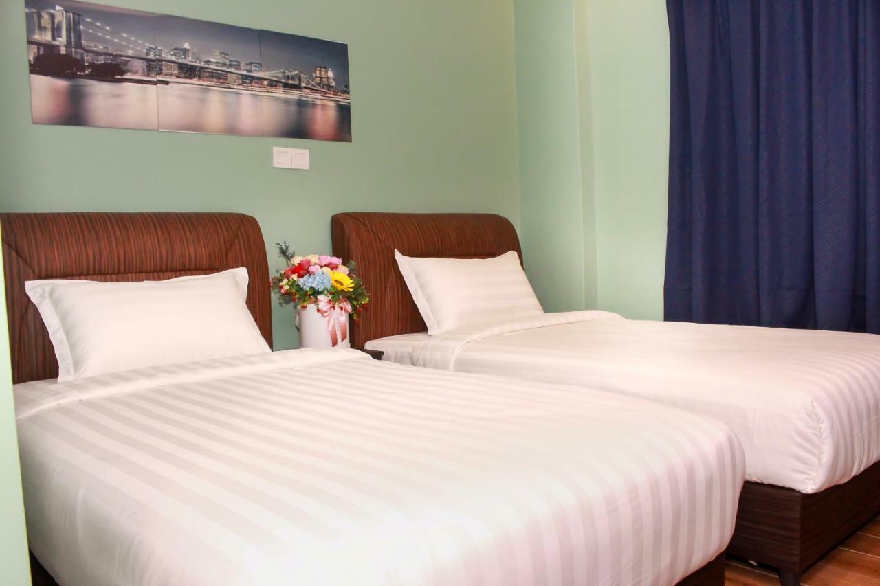 Good 9 Hotel - Bukit Dahlia Johor Bahru Kültér fotó