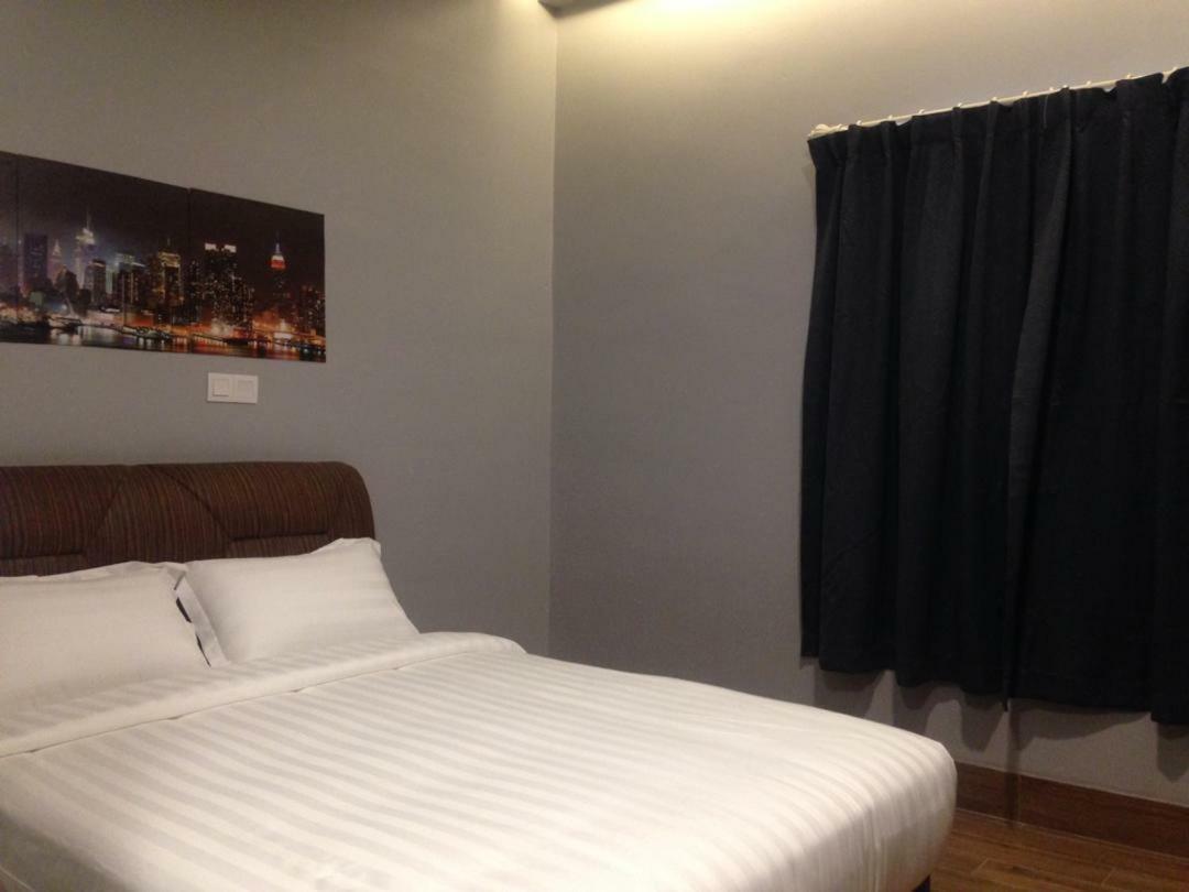 Good 9 Hotel - Bukit Dahlia Johor Bahru Kültér fotó
