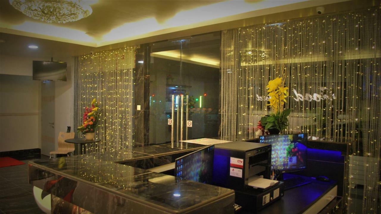 Good 9 Hotel - Bukit Dahlia Johor Bahru Kültér fotó
